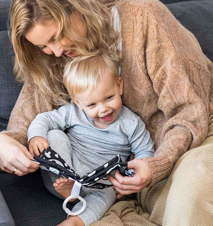 Livro sensorial Baby Ono Preto & Branco