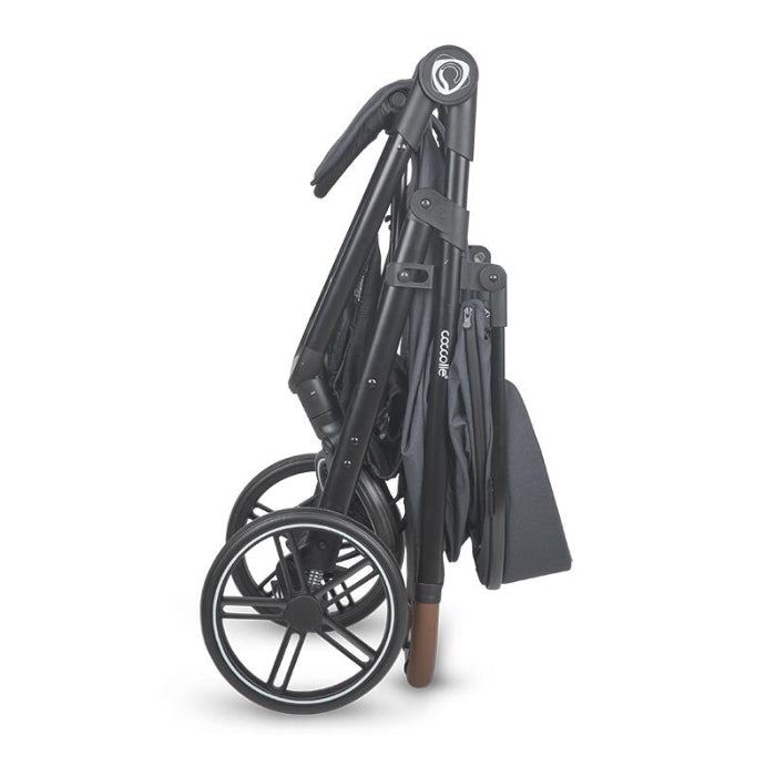 Carrinho de passeio Coccolle Finley Jet Black