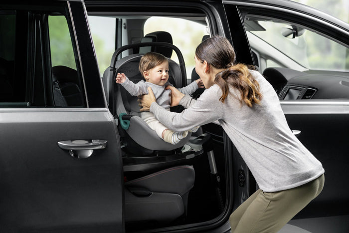 Cadeira auto Britax Römer Baby-Safe 3 i-Size Frost Grey