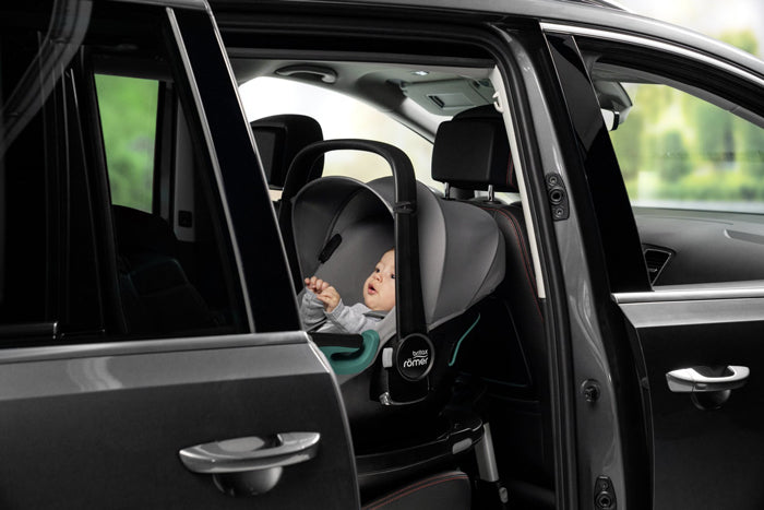 Cadeira auto Britax Römer Baby-Safe iSense Space Black