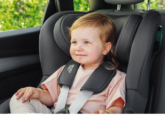 Cadeira auto I-Size Britax Römer King Pro Space Black