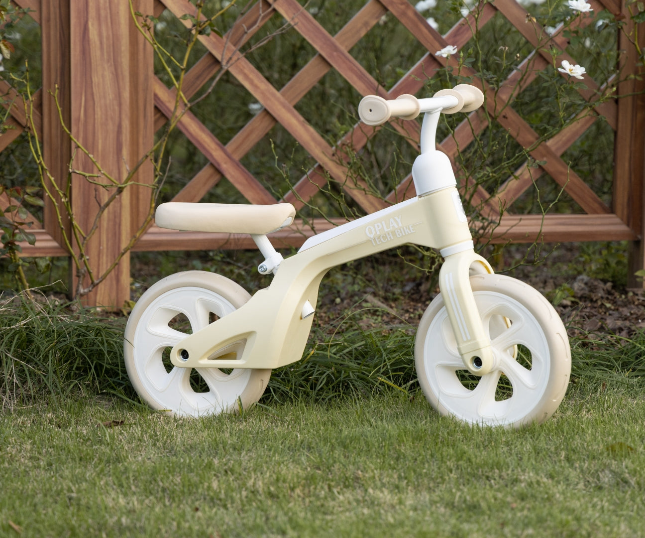 Bicicleta De Jogging Tech Cream Qplay