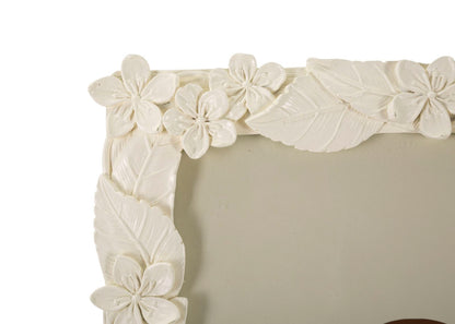 Moldura Folha Cream Cm 26x2x30,7 (medida Interna Cm 20x25)