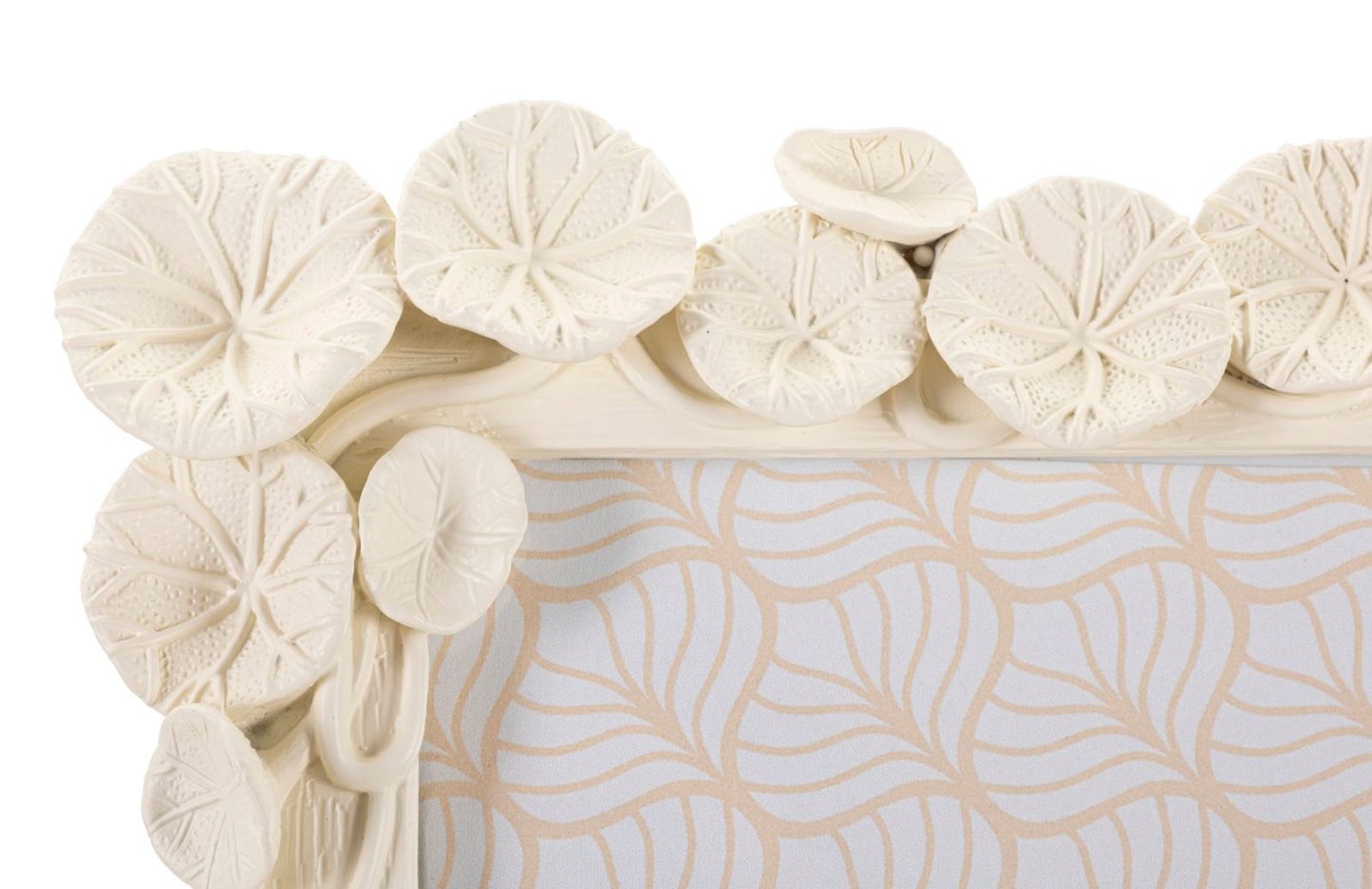 Moldura Lotus Cm 25,8x2x31 (medida Interna Cm 20x25)