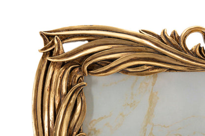 Moldura Baroque Cm 27,5x2x32,5 (medida Interna Cm 20x25)