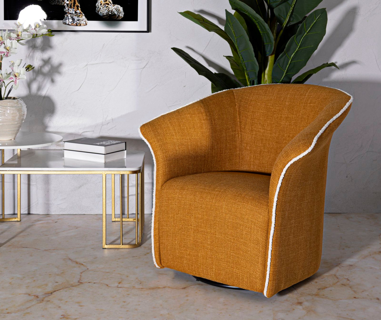 Poltrona Girevole Siena Senape Cm 83,5x66x80 (seduta Altezza Cm 42)