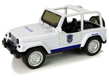 Carro polícia todo-o-terreno branco