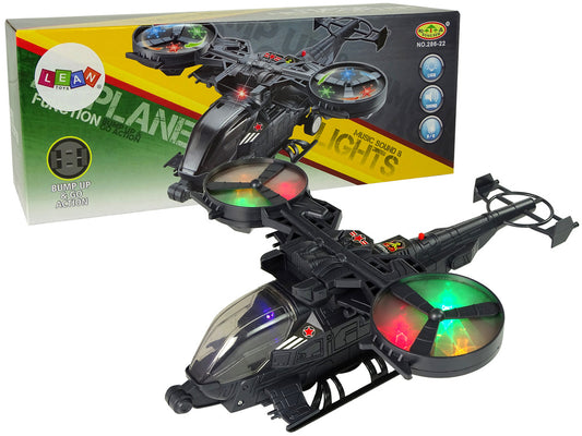 Helicóptero militar grande com luz som e rotação
