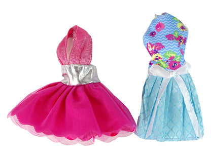 Boneca Emily com acessórios e vestidos removíveis