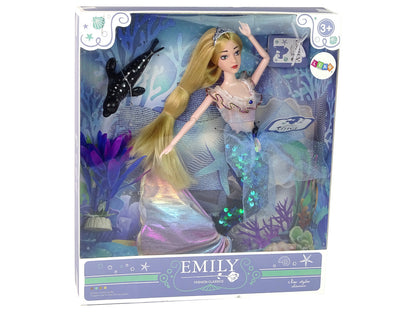 Boneca sereia Emily verde com acessórios