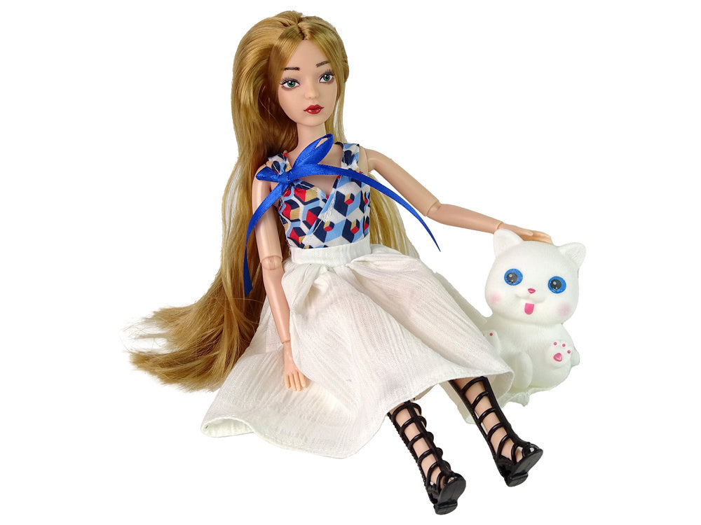 Boneca Emily com gato castanho e cabelo comprido