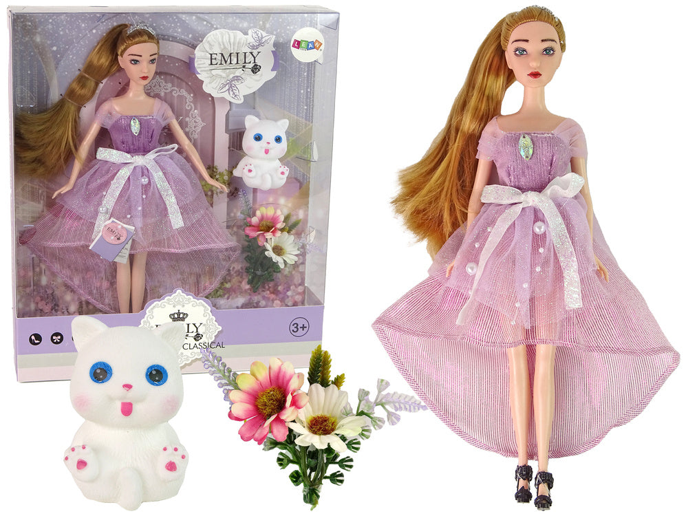 Boneca Emily com cabelo comprido e gato branco