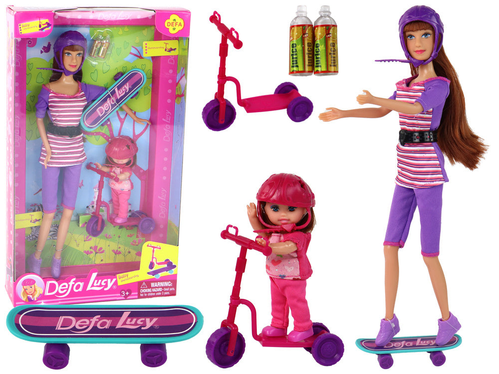 Boneca Lucy com trotinete, skate e capacete