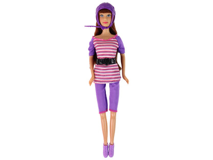 Boneca Lucy com trotinete, skate e capacete