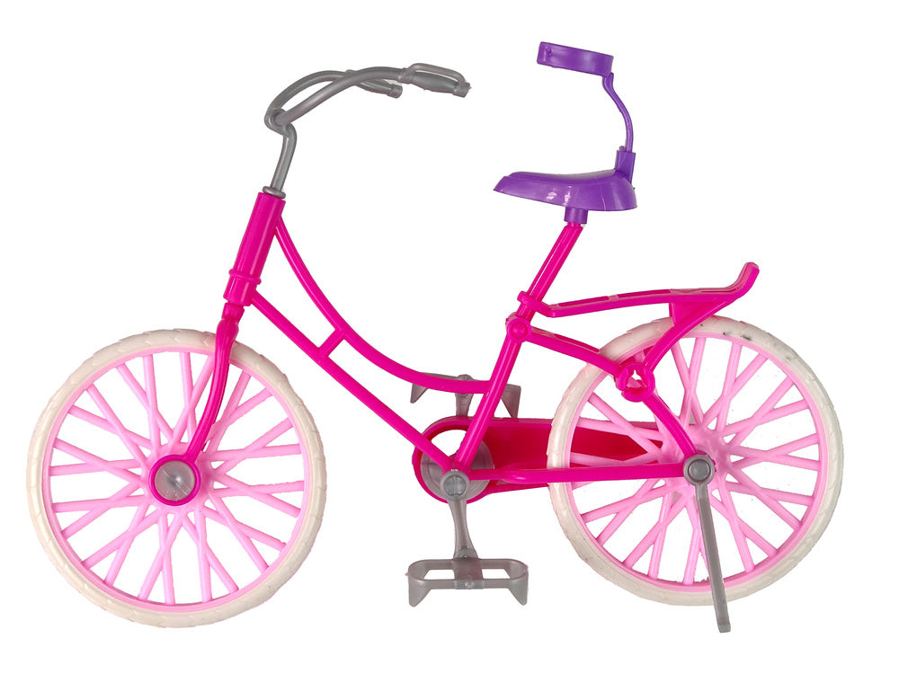Boneca com bicicleta rosa