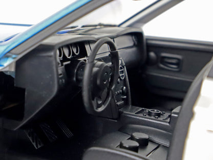 Carro telecomandado branco e azul 1:20