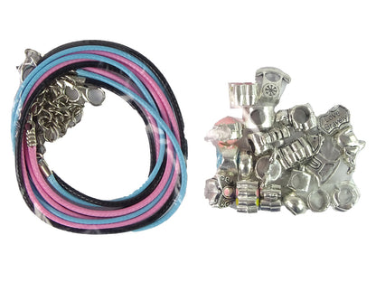 Conjunto de pulseiras, correntes e contas coloridas