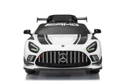 Carro elétrico Mercedes AMG GT3 branco