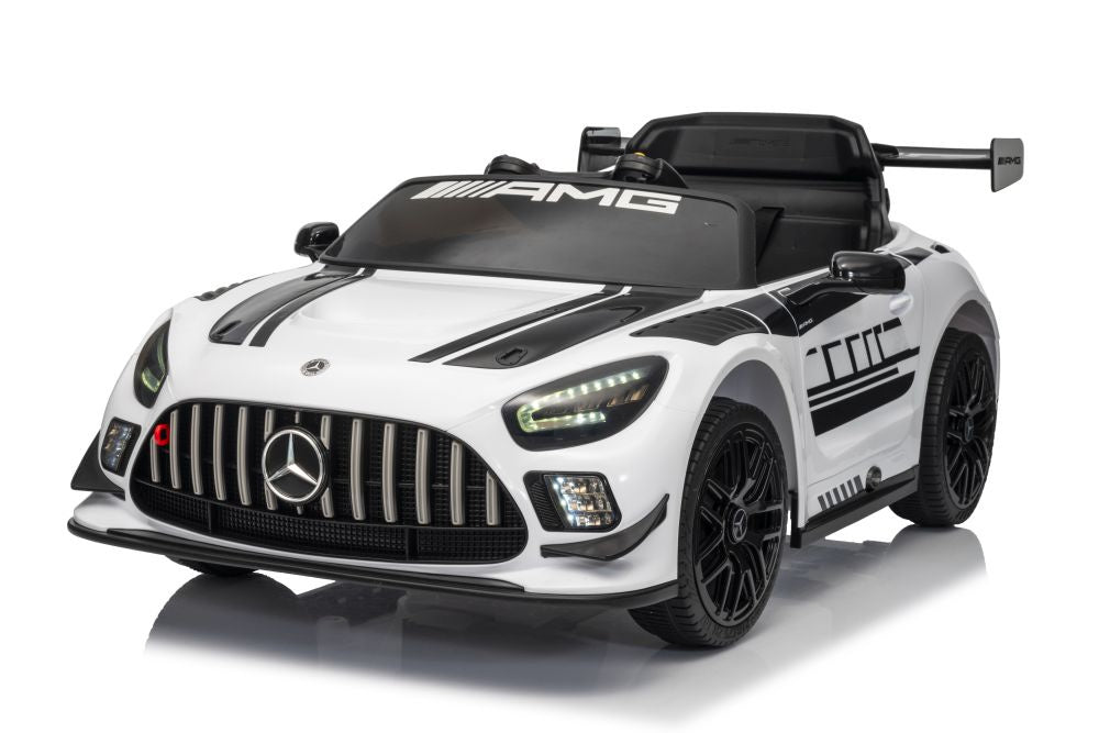 Carro elétrico Mercedes AMG GT3 branco