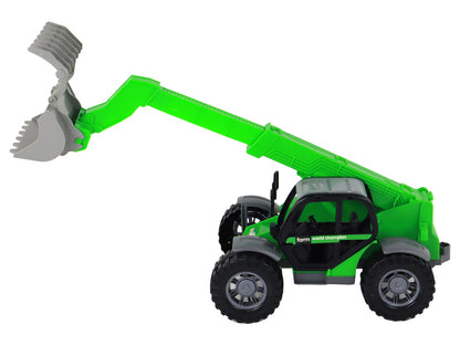 Trator agrícola verde com grua