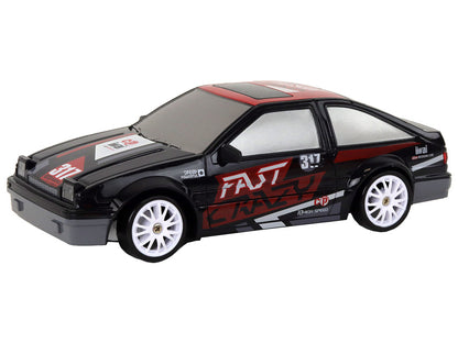 Carro Desportivo RC 1:24 Preto com Rodas Substituíveis