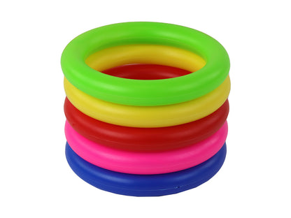 Jogo de habilidade lançamento de argolas coloridas ao alvo