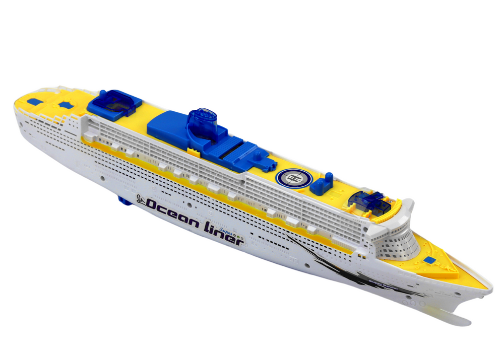 Navio cruzeiro com luz e som