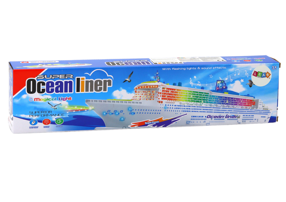 Navio cruzeiro com luz e som