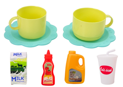 Liquidificadora elétrica com frutas para cortar luz e som