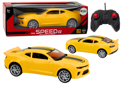 Carro desportivo RC 1:16 amarelo