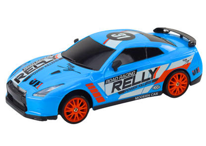 Carro RC 1:24 azul rodas intercambiáveis