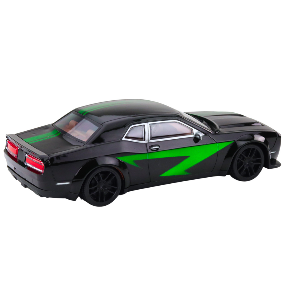 Carro Desportivo Preto Verde Brilhante