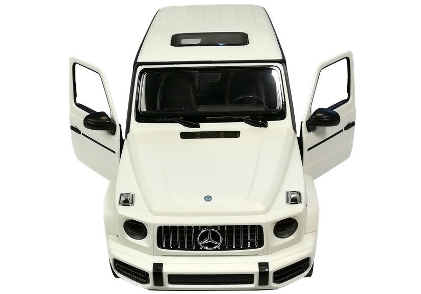 Carro telecomandado Mercedes G63 Rastar branco