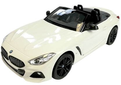Carro telecomandado BMW Z4 Roadster Rastar branco 1:14
