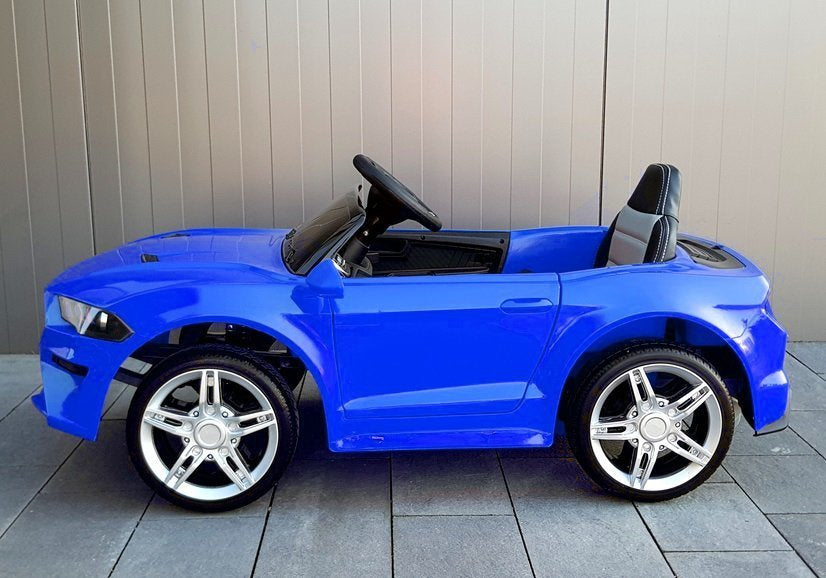 Carro elétrico BBH-718A azul