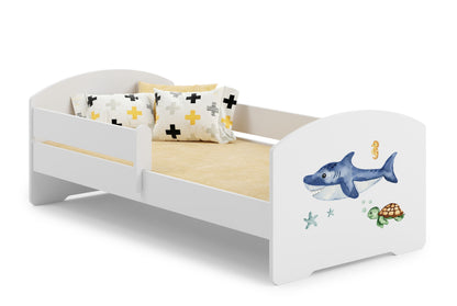 Cama de criança 140 x 70 colchão e estrado incluídos Kobi Luk Shark