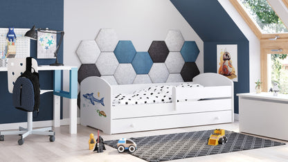 Cama de criança 140 x 70 com gaveta, colchão e estrado incluídos Kobi Luk Shark