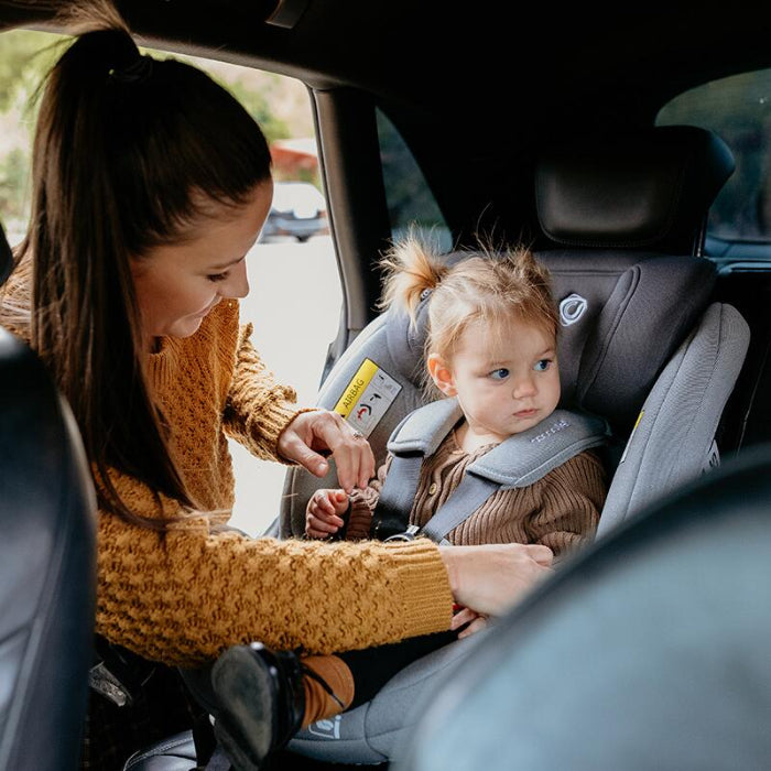 Cadeira auto i-Size 40-150 cm Coccolle Sidra Diamond black