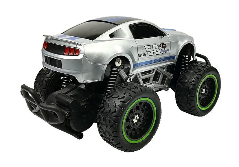 Carro telecomandado off-road prata rodas altas