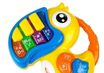 Peixe papagaio piano guitarra pilhas