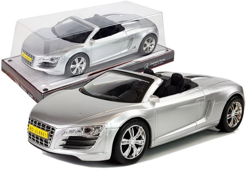 Carro cabriolet prata 1:18
