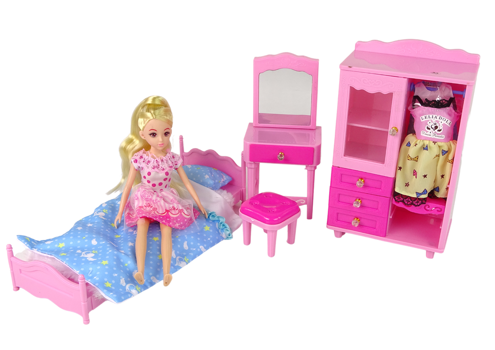 Boneca com móveis, cama, guarda-roupa e Toucador