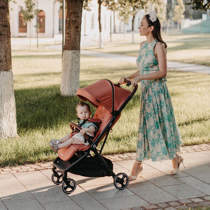Carrinho passeio desportivo dobrável Coccolle Lemira Coral