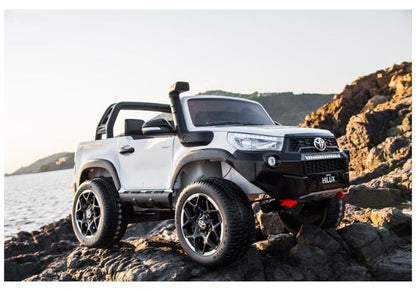 Carro Elétrico Toyota Hilux White