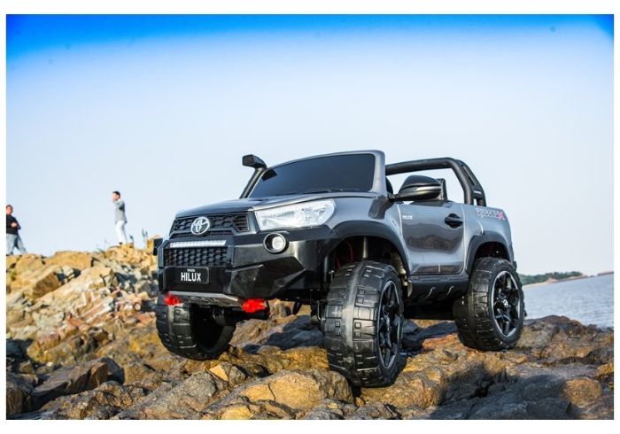 Carro Elétrico Toyota Hilux