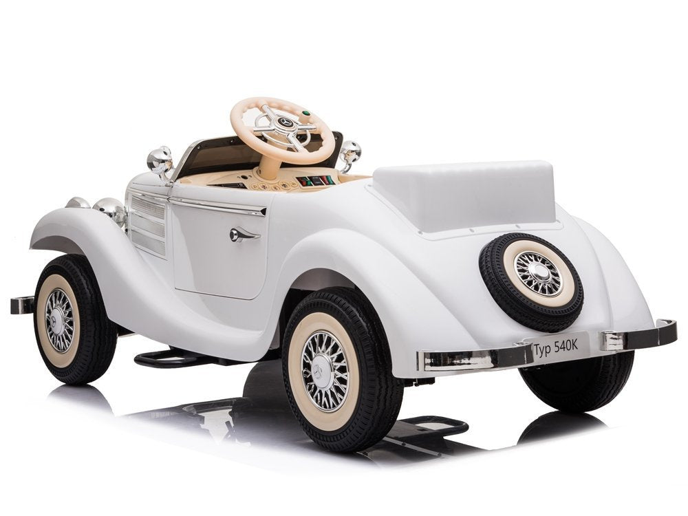 Carro elétrico Mercedes 540K branco
