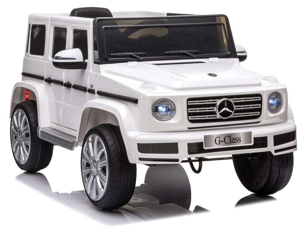 Carro elétrico Mercedes G500 branco