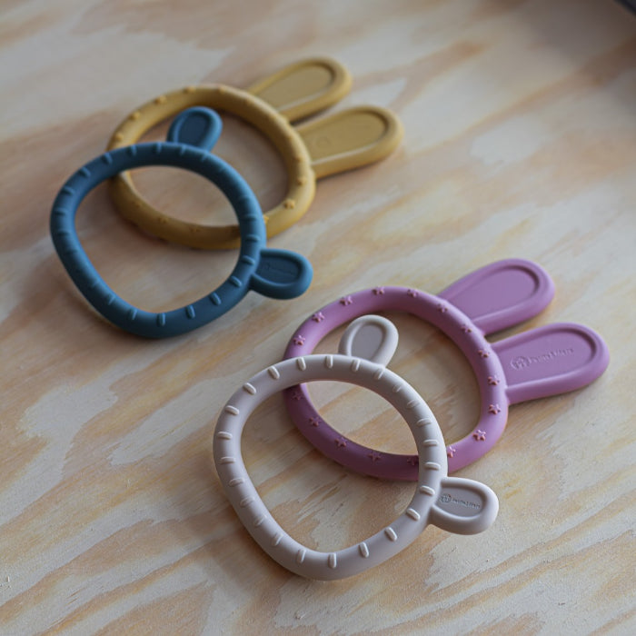 Mordedor de silicone Petite&Mars Bunny Dusty Rose