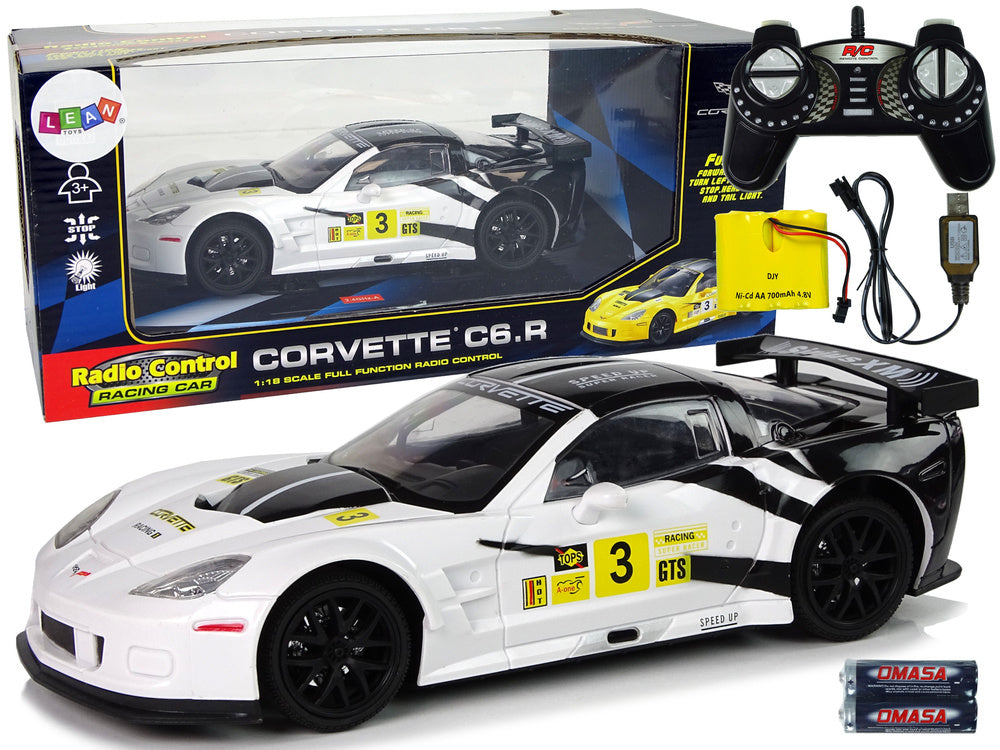 Carro telecomandado Corvette C6.R branco 1:18 luzes 2.4G