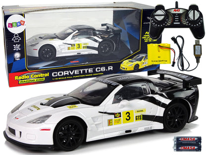 Carro telecomandado Corvette C6.R branco 1:18 luzes 2.4G